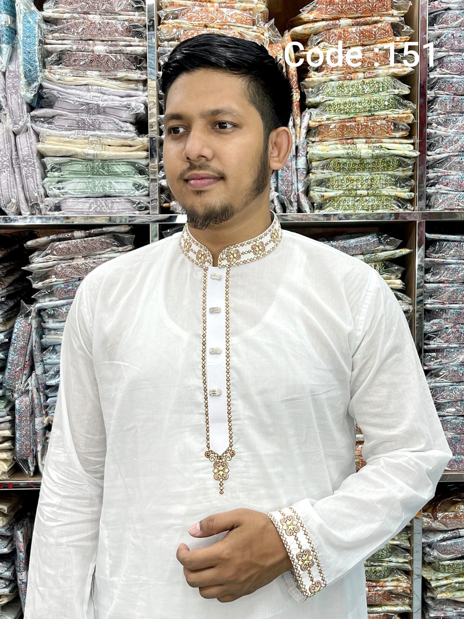 BS- Code : R-151 ( Dhuti Gold )