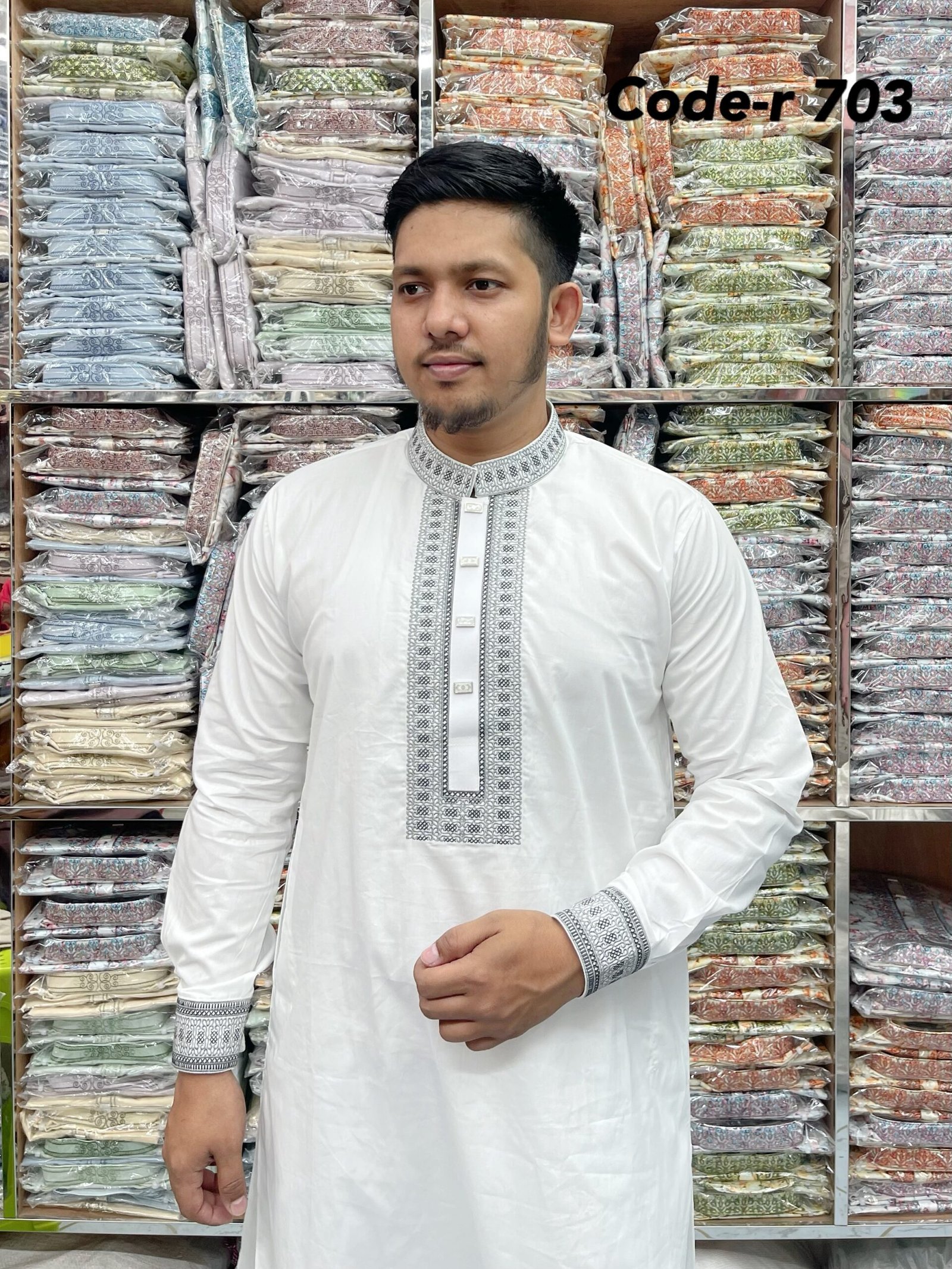 RS Platinam – Code 703 ( White )